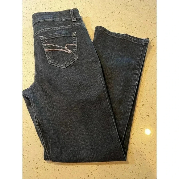 Nine West women’s denim size 12 dark blue boot cut - Picture 2 of 6
